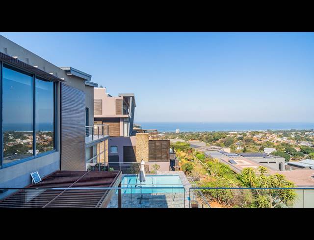 4 BEDROOM FREESTANDING FOR SALE IN LA LUCIA